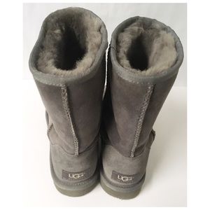 Classic Short Ugg Boots Size 7